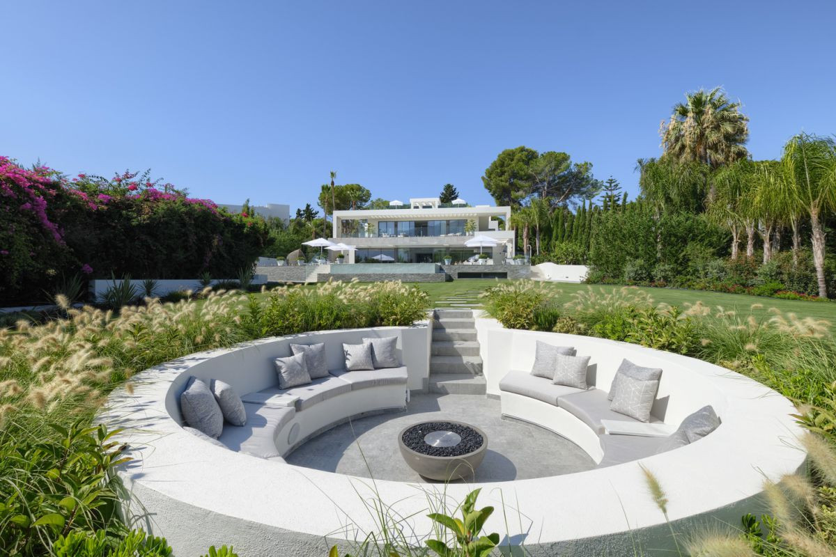 Villa i Nueva Andalucia, Malaga, Spanien 9 sovrum, 1197 kvm. Nr. 53389