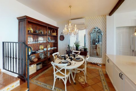 Finca for sale on Gran Canaria, Spain 5 bedrooms, 326 sq.m. No. 55199 - photo 9