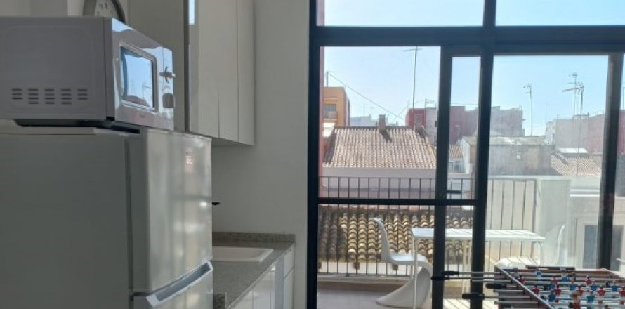 House in Valencia, Spain 4 bedrooms, 270 sq.m. No. 53817