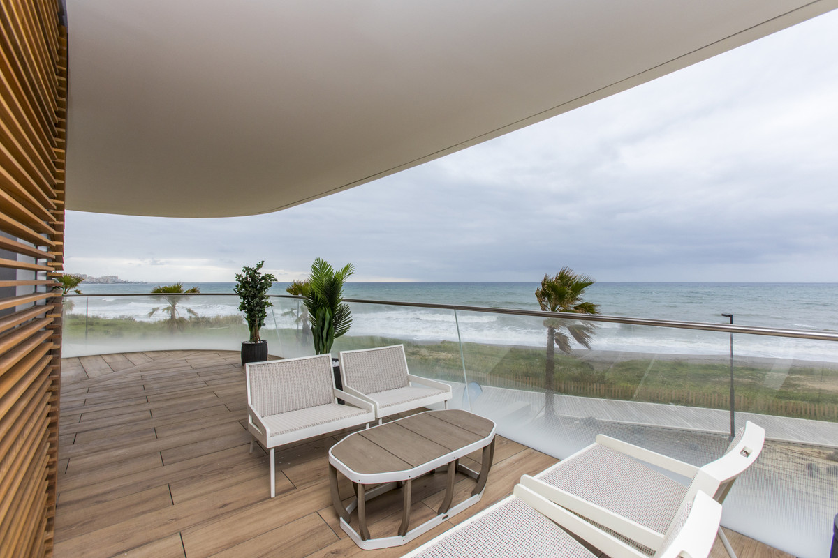 Penthouse in Estepona, Malaga, Spain 3 bedrooms, 133 sq.m. No. 55355