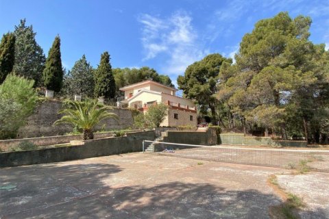 Villa for sale in Naquera, Valencia, Spain 7 bedrooms, 279 sq.m. No. 53901 - photo 20