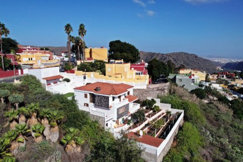 Villa for sale Tafira Alta, Gran Canaria, Spain 7 bedrooms, 397 sq.m. No. 55189 - photo 2