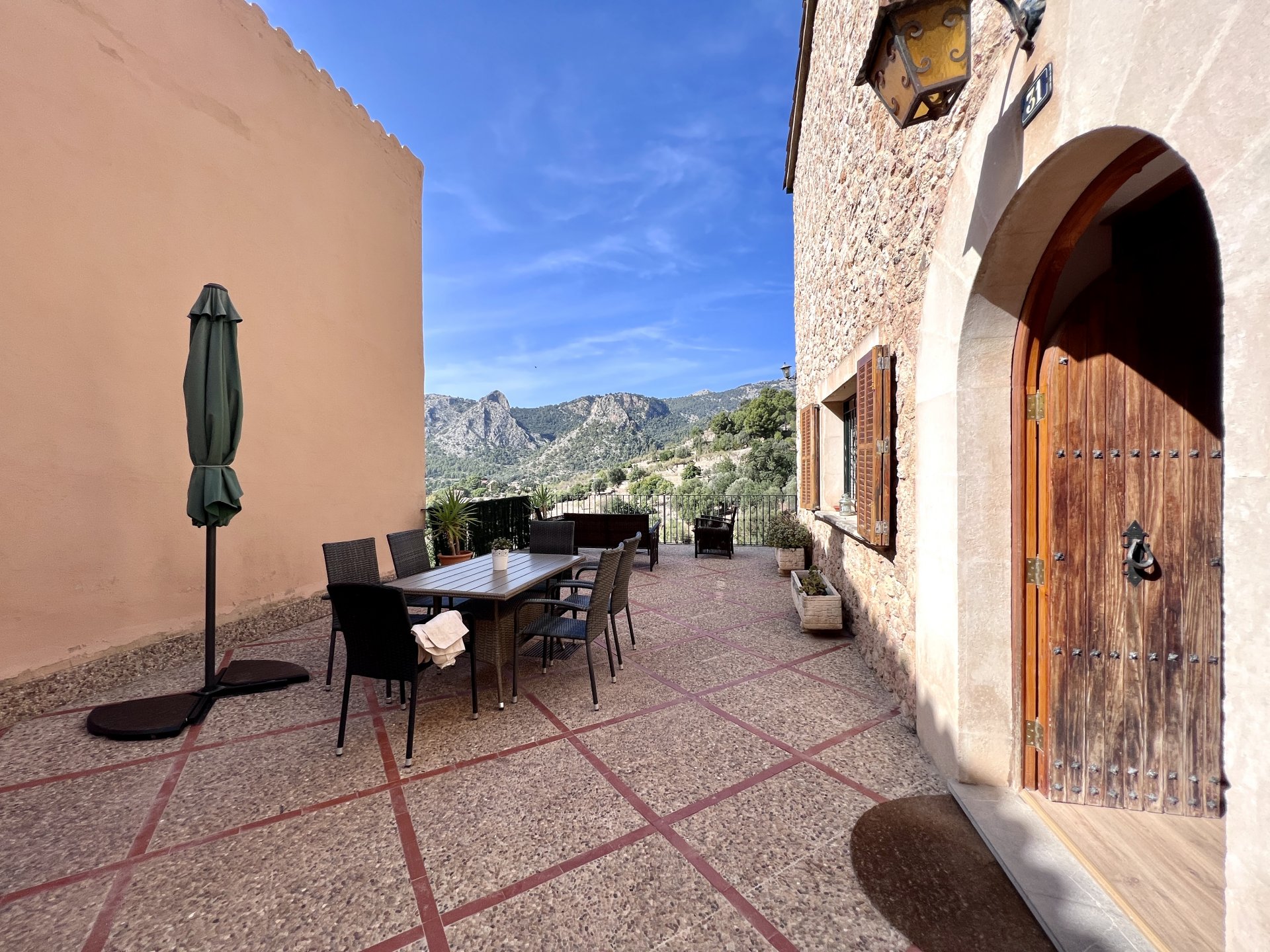 Townhouse in Bunyola, Mallorca, Spain 4 bedrooms, 326 sq.m. No. 55555