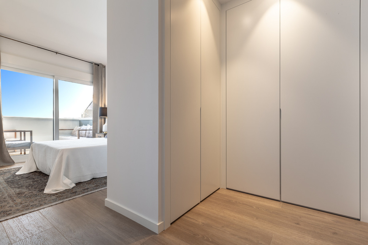 Lägenhet i Estepona, Malaga, Spanien 3 sovrum, 103 kvm. Nr. 55427
