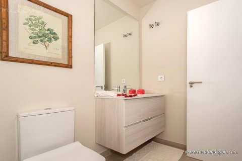 Apartment for sale in Mar De Cristal, Murcia, Spain 3 bedrooms, 113 sq.m. No. 55089 - photo 7