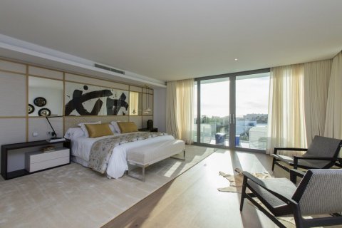 Villa for sale in Benahavis, Malaga, Spain 4 bedrooms, 230 sq.m. No. 55351 - photo 9