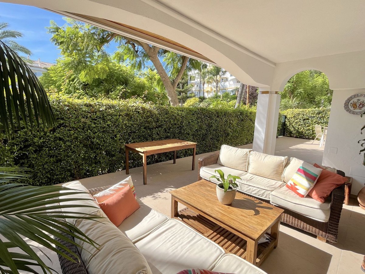 Dzīvoklis Marbella Golden Mile, Malaga, Spānijā 4 istabas, 114 m2 Nr. 55438