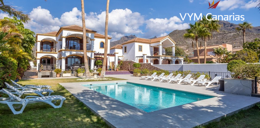 Villa in Adeje, Tenerife, Spain 5 bedrooms, 391 sq.m. No. 54885