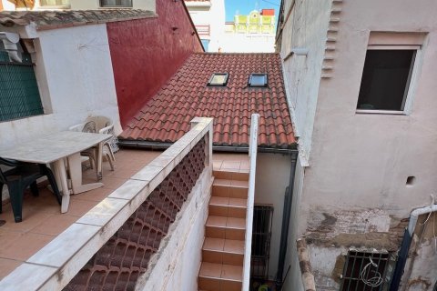 House for sale in Valencia, Spain 4 bedrooms, 150 sq.m. No. 53798 - photo 17