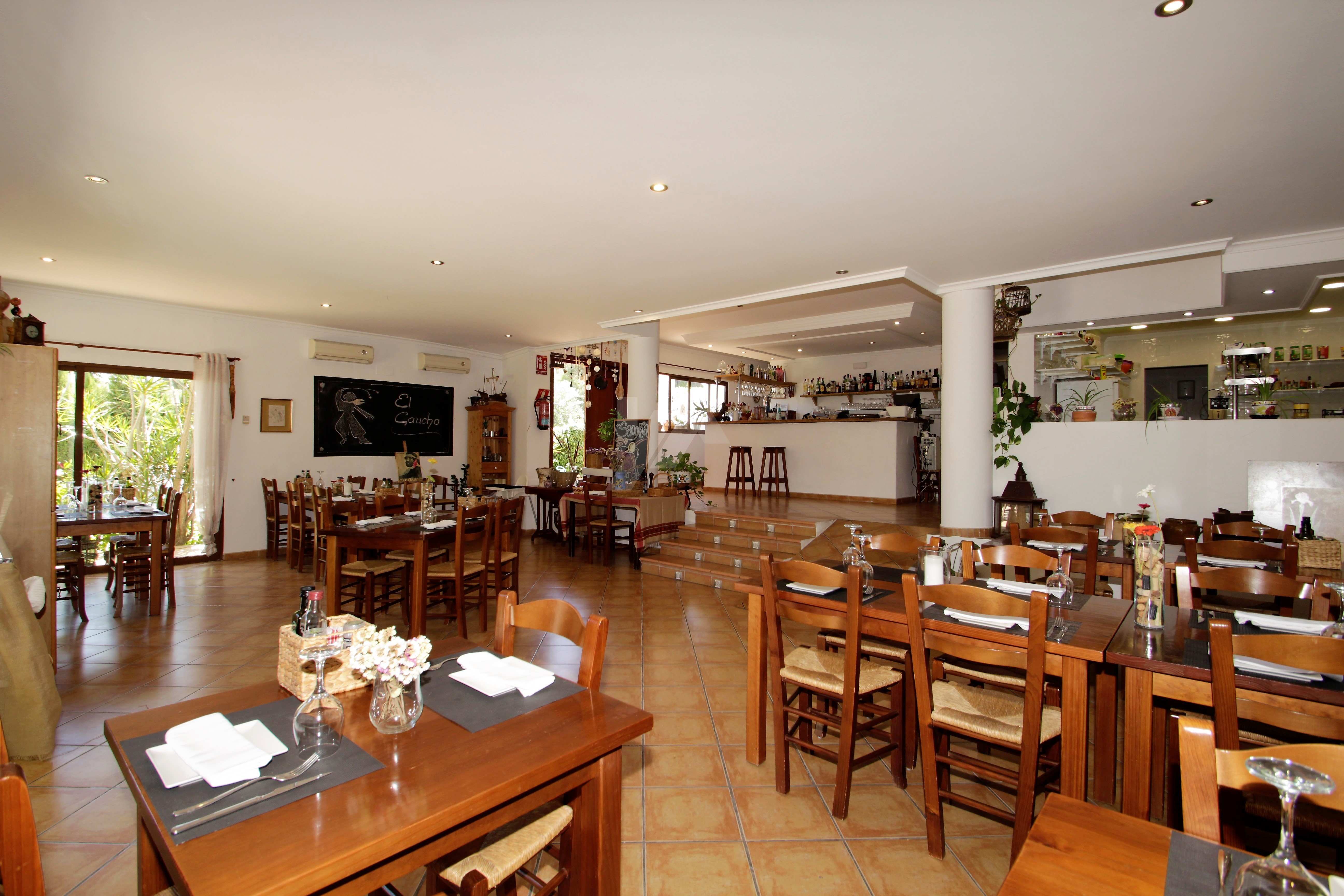 Villa en Teulada, Alicante, España 5 dormitorios, 409 m2 No. 54439