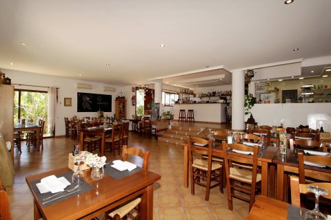 Villa for sale in Teulada, Alicante, Spain 5 bedrooms, 409 sq.m. No. 54439 - photo 11