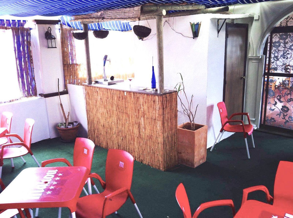 Cafetería / restaurante en Marbella Golden Mile, Málaga, España 175 m2 No. 55353