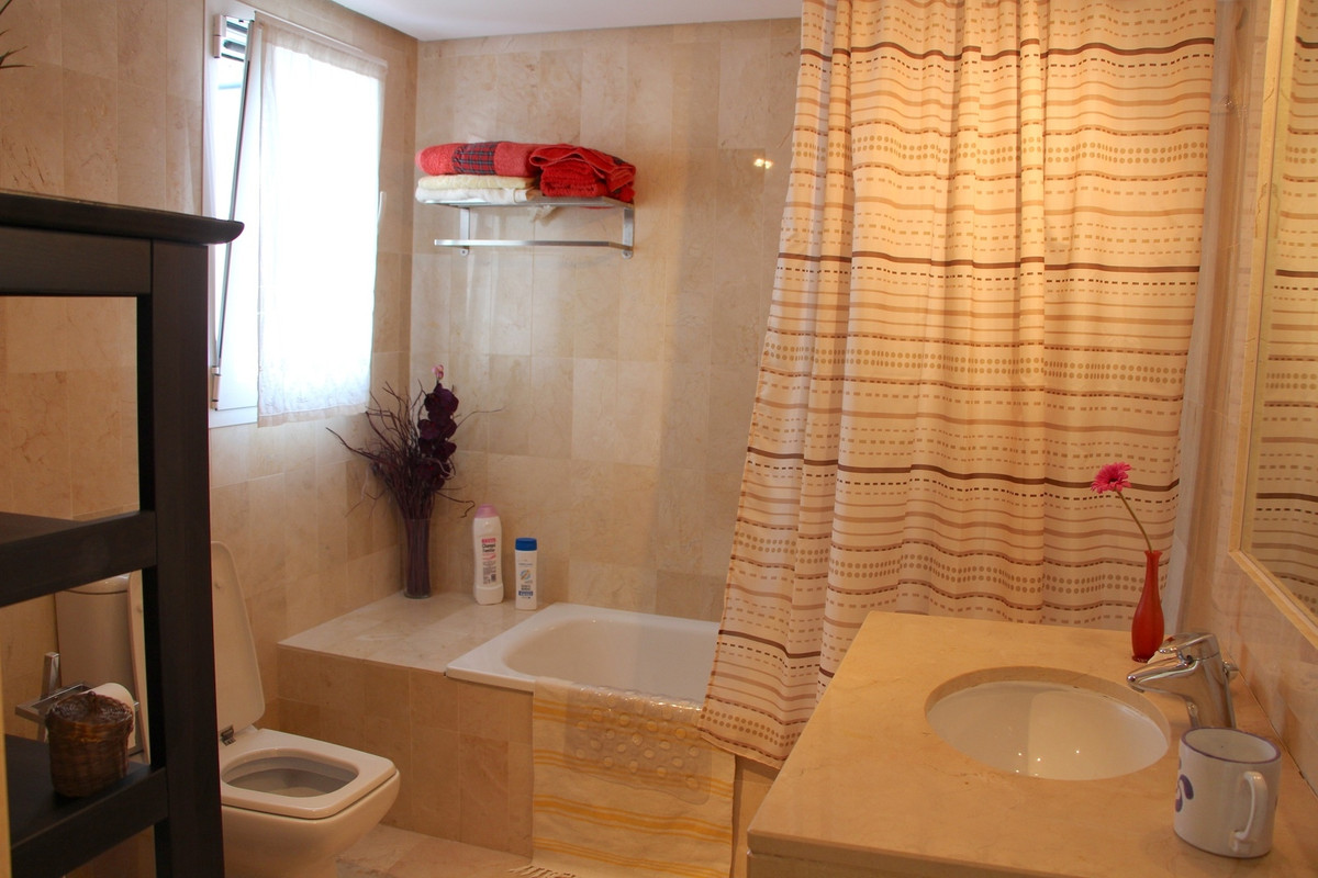 Penthouse w Marbella Golden Mile, Malaga, Hiszpania 2 sypialnie, 110 mkw. nr 55337