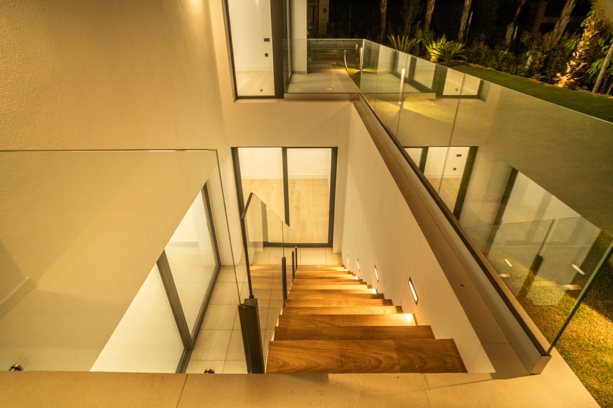 Huvila Marbella, Malaga, Espanja 5 makuuhuonetta, 557 m2 No. 55421