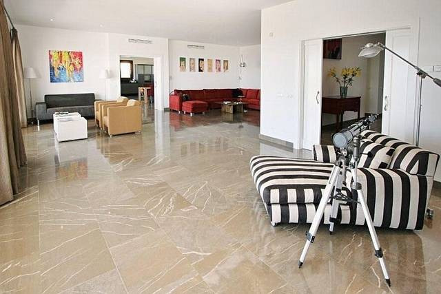 Villa i Marbella, Malaga, Spanien 5 sovrum, 640 kvm. Nr. 55346