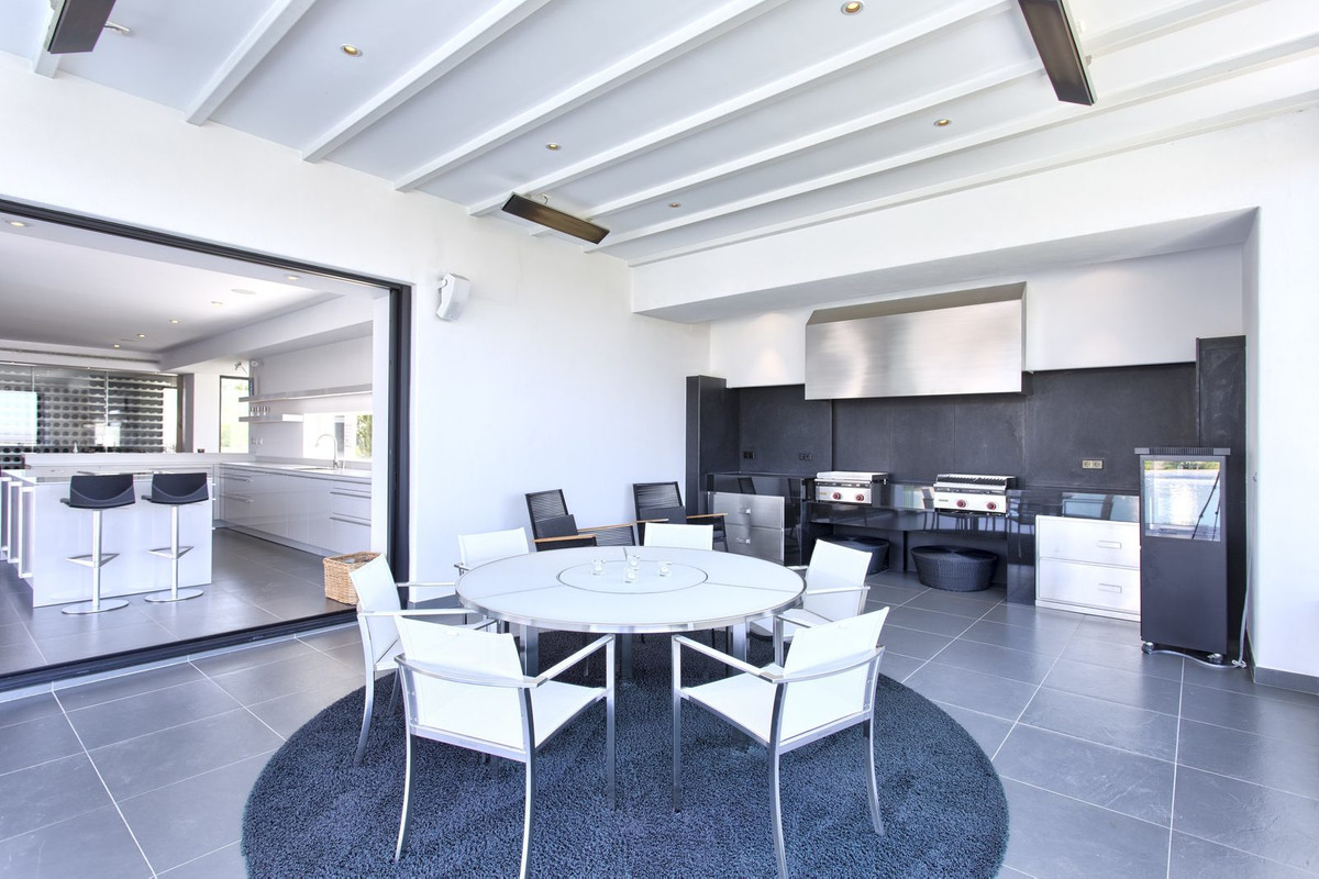 Willa w Marbella, Malaga, Hiszpania 5 sypialni, 610 mkw. nr 55338