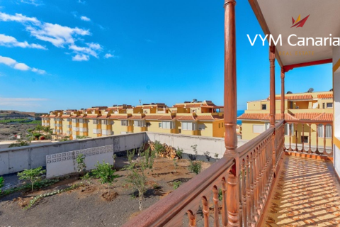 Villa for sale in Puerto de Santiago, Tenerife, Spain 5 bedrooms, 160 sq.m. No. 54946 - photo 7