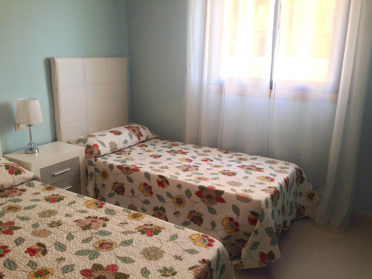 Huoneisto San Luis de Sabinillas, Malaga, Espanja 2 makuuhuonetta, 101 m2 No. 55437