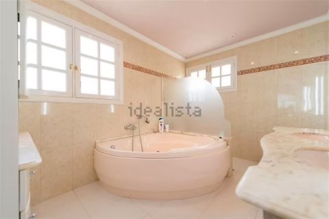 Finca for sale Arucas, Gran Canaria, Spain 6 bedrooms, 380 sq.m. No. 55203 - photo 6