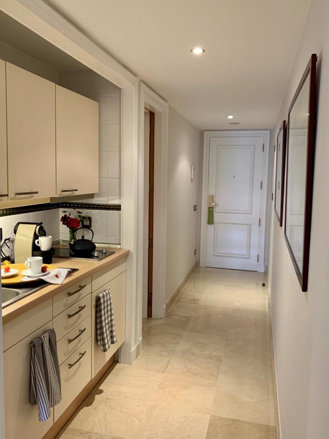 Apartamento en Marbella Golden Mile, Málaga, España 59 m2 No. 55432