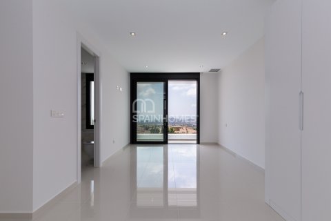 Villa for sale in Finestrat, Alicante, Spain 4 bedrooms, 400 sq.m. No. 53730 - photo 19
