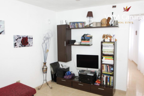 Finca for sale in El Tanque, Tenerife, Spain 4 bedrooms, 257 sq.m. No. 54925 - photo 7