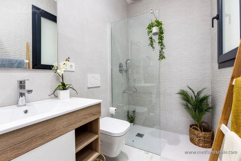 Apartment for sale in Los Altos, Burgos, Spain 2 bedrooms, 71 sq.m. No. 53740 - photo 15