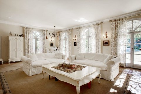 Villa for sale in La Quinta, Malaga, Spain 8 bedrooms, 700 sq.m. No. 55359 - photo 3