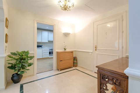 Apartment for sale in Benamara, Malaga, Spain 3 bedrooms, 186 sq.m. No. 55361 - photo 6