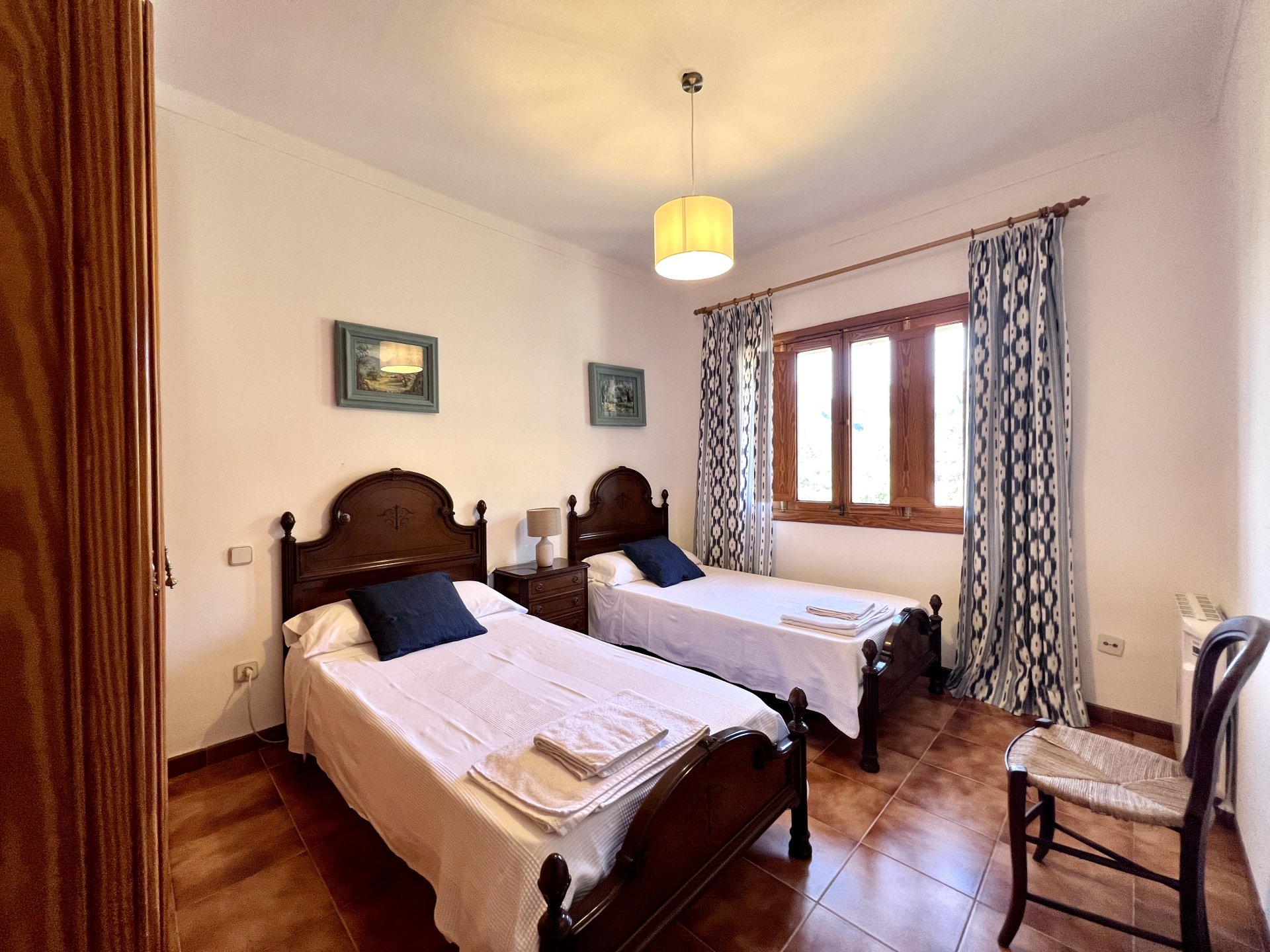 Townhouse in Bunyola, Mallorca, Spain 4 bedrooms, 326 sq.m. No. 55555
