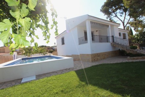 Villa for sale in L'Eliana, Valencia, Spain 3 bedrooms, 300 sq.m. No. 54094 - photo 11