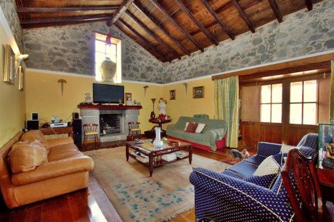 Finca for sale on Gran Canaria, Spain 6 bedrooms, 321 sq.m. No. 55197 - photo 2