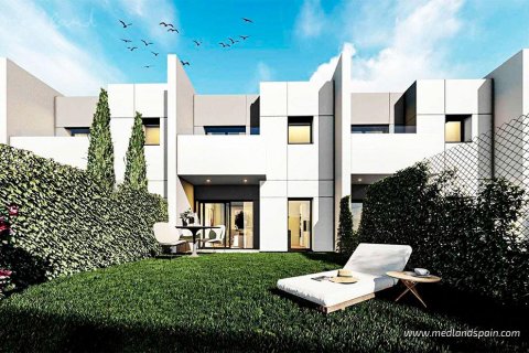 Villa for sale in Velez-Malaga, Malaga, Spain 4 bedrooms, 128 sq.m. No. 53743 - photo 1