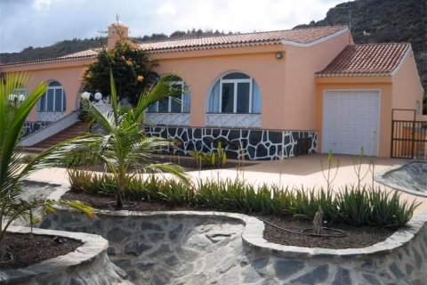 Finca for sale Arucas, Gran Canaria, Spain 6 bedrooms, 380 sq.m. No. 55203 - photo 2