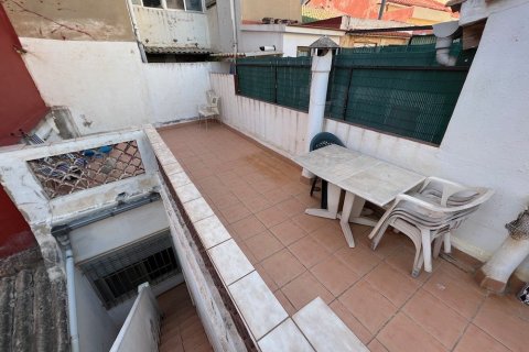 House for sale in Valencia, Spain 4 bedrooms, 150 sq.m. No. 53798 - photo 23
