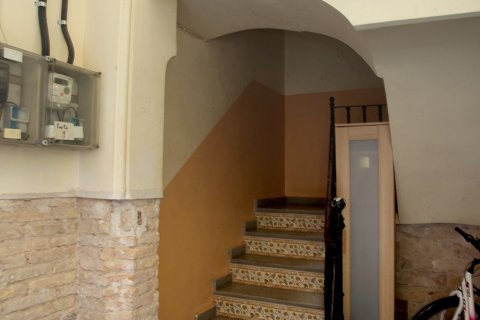 Apartment for sale in Valencia, Spain 3 bedrooms, 120 sq.m. No. 53785 - photo 30