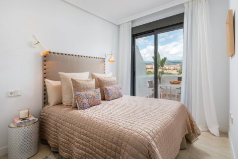 Townhouse for sale Estepona, Malaga, Spain 3 bedrooms, 240 sq.m. No. 55344 - photo 10