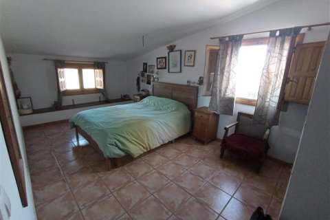 House for sale in Valencia, Spain 5 bedrooms, 320 sq.m. No. 53844 - photo 3