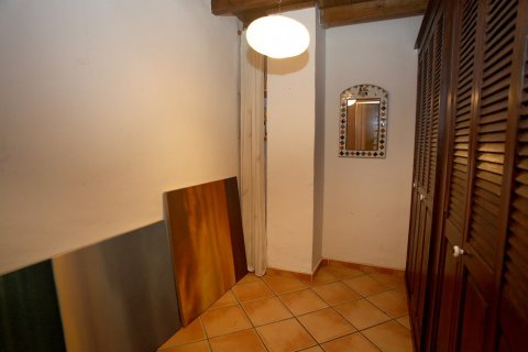 Apartment for sale in Valencia, Spain 3 bedrooms, 120 sq.m. No. 53785 - photo 14
