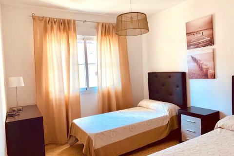 Apartment for sale in Estepona, Malaga, Spain 2 bedrooms, 96 sq.m. No. 55419 - photo 4
