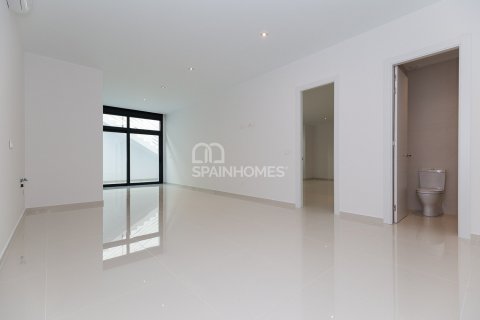 Villa for sale in Finestrat, Alicante, Spain 4 bedrooms, 400 sq.m. No. 53730 - photo 20