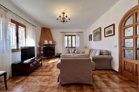 Townhouse for sale in Bunyola, Mallorca, Spain 4 bedrooms, 326 sq.m. No. 55555 - photo 3