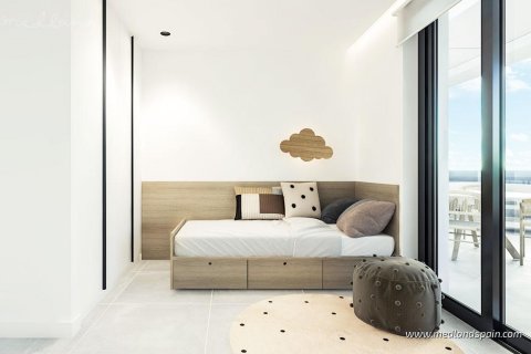 Apartment for sale in Guardamar del Segura, Alicante, Spain 3 bedrooms, 245 sq.m. No. 53744 - photo 15