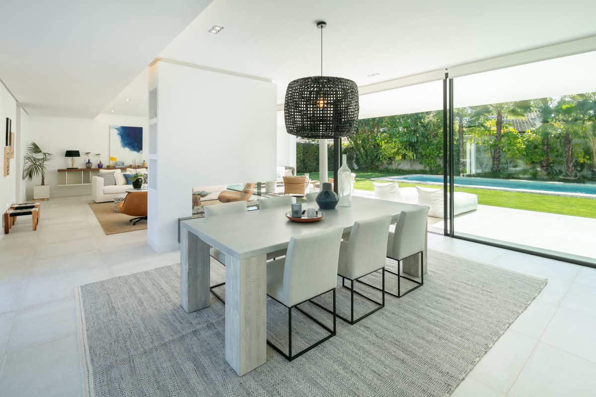 Villa à Guadalmina, Malaga, Espagne 4 chambres, 280 m2 No. 55372