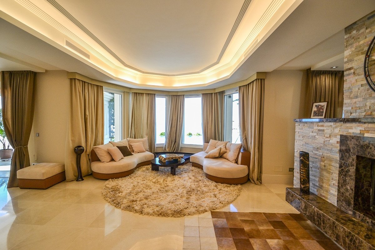 Villa en Los Monteros, Málaga, España 5 dormitorios, 618 m2 No. 55333