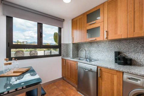 Townhouse for sale Estepona, Malaga, Spain 3 bedrooms, 240 sq.m. No. 55344 - photo 6