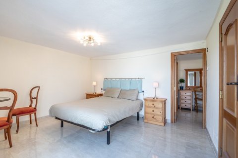 Villa for sale in Olocau, Valencia, Spain 4 bedrooms, 254 sq.m. No. 53895 - photo 22