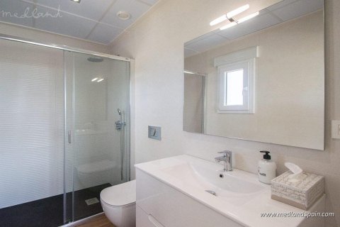 Villa for sale in Ciudad Quesada, Alicante, Spain 4 bedrooms, 151 sq.m. No. 55092 - photo 12