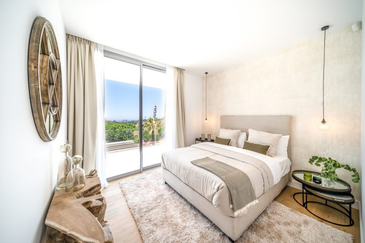 Huvila Marbella, Malaga, Espanja 4 makuuhuonetta, 422 m2 No. 55350