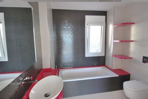 Villa for sale Moraira, Alicante, Spain 4 bedrooms, 559 sq.m. No. 54479 - photo 8